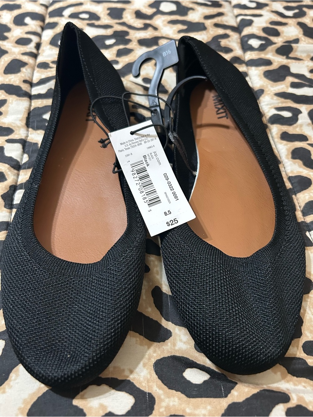 Mixit Black Knit Pointed-Toe Flats